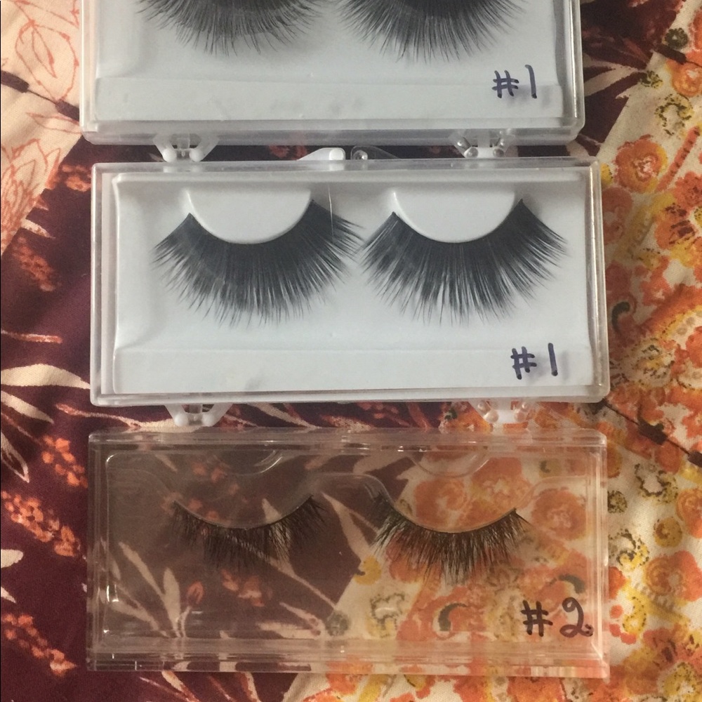 Lashes NWT